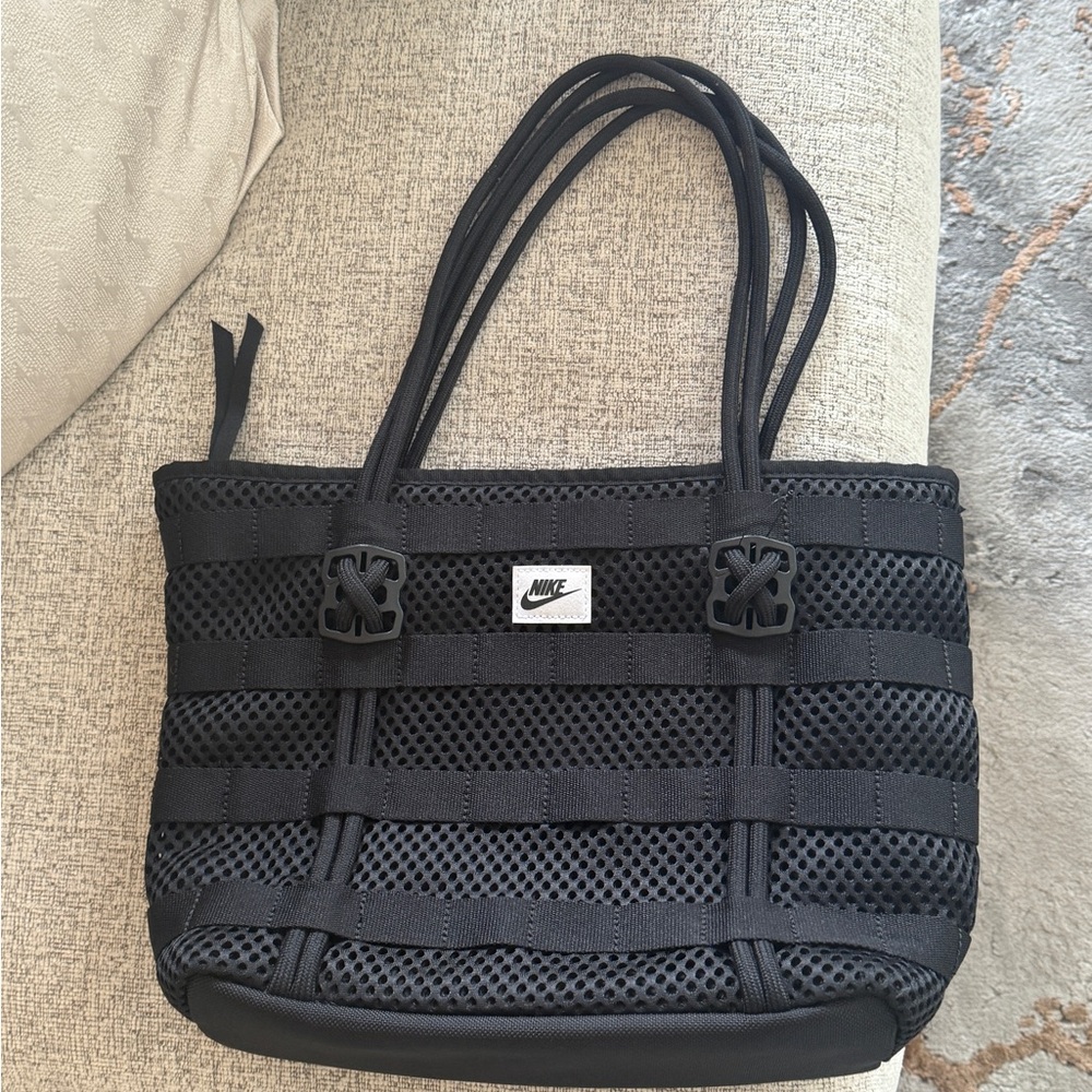 Nike Black Women's Tote Bag